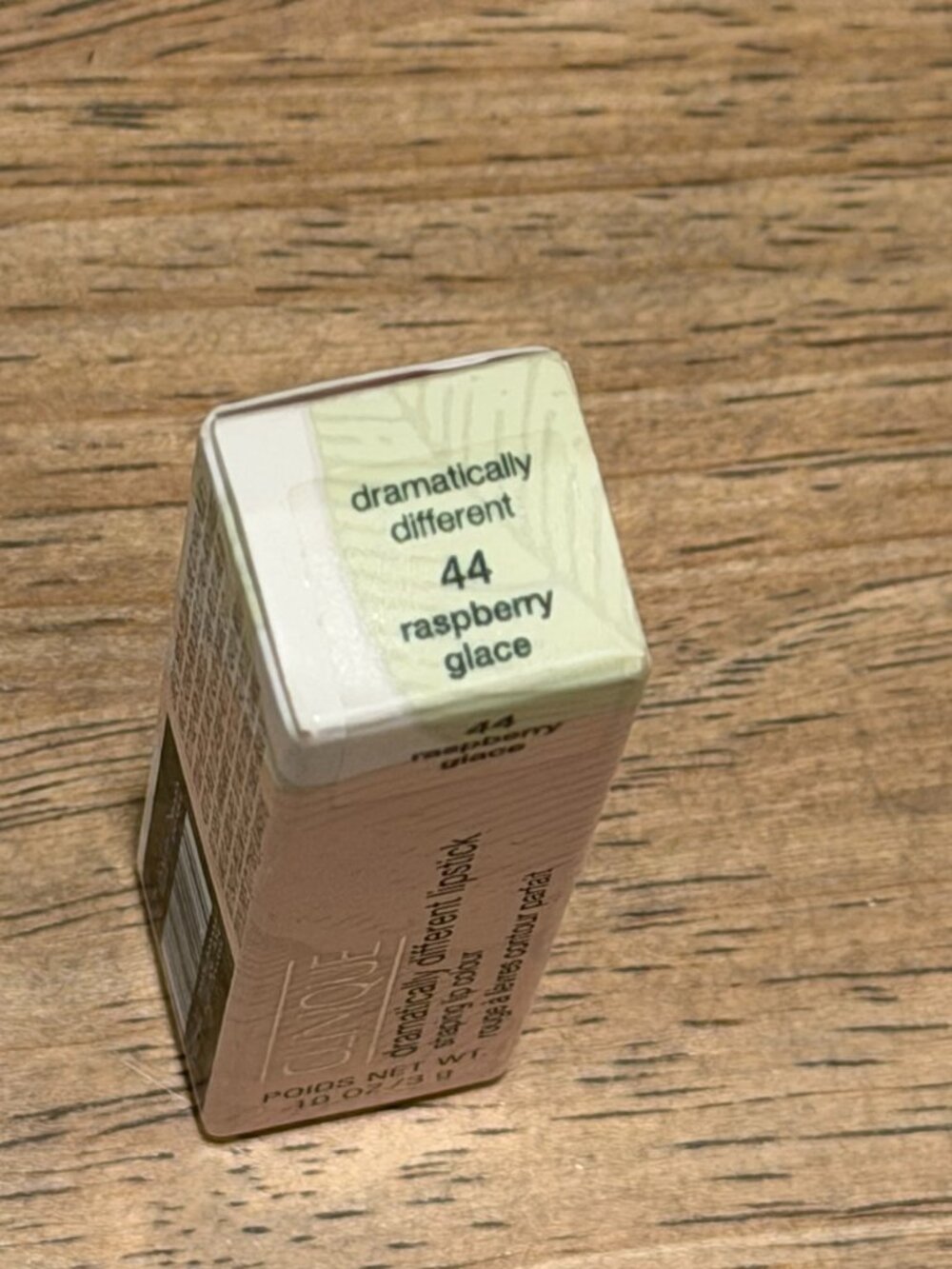 Clinique Dramatically Different Lipstick Lip Color 44 Raspberry Glace NWT - Picture 10 of 11